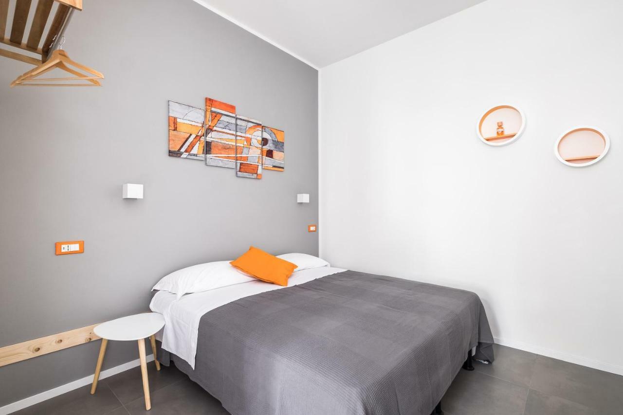 Interno 7 - Da Vale