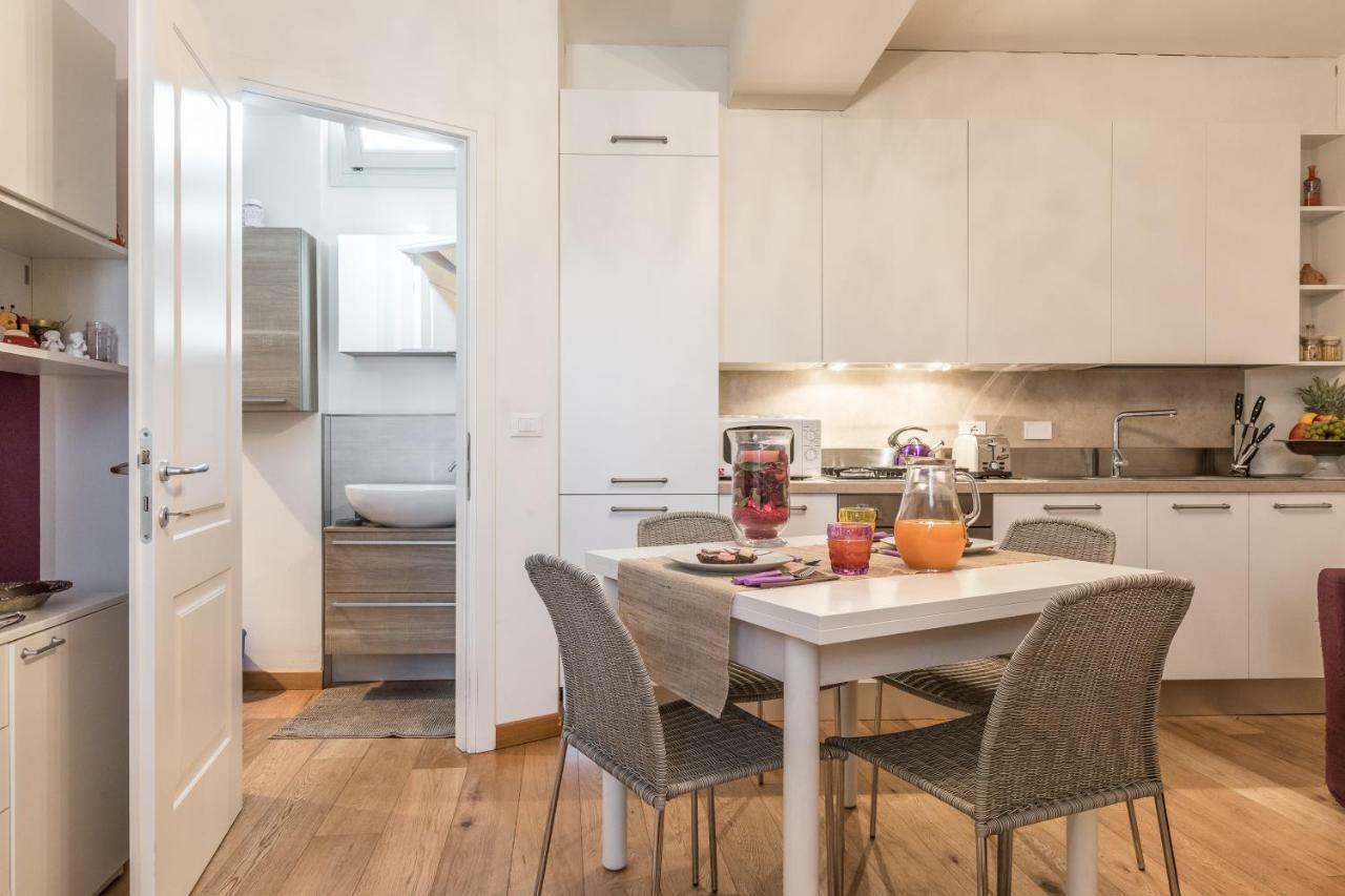Casa Dei Poeti - Rubino Apartment *