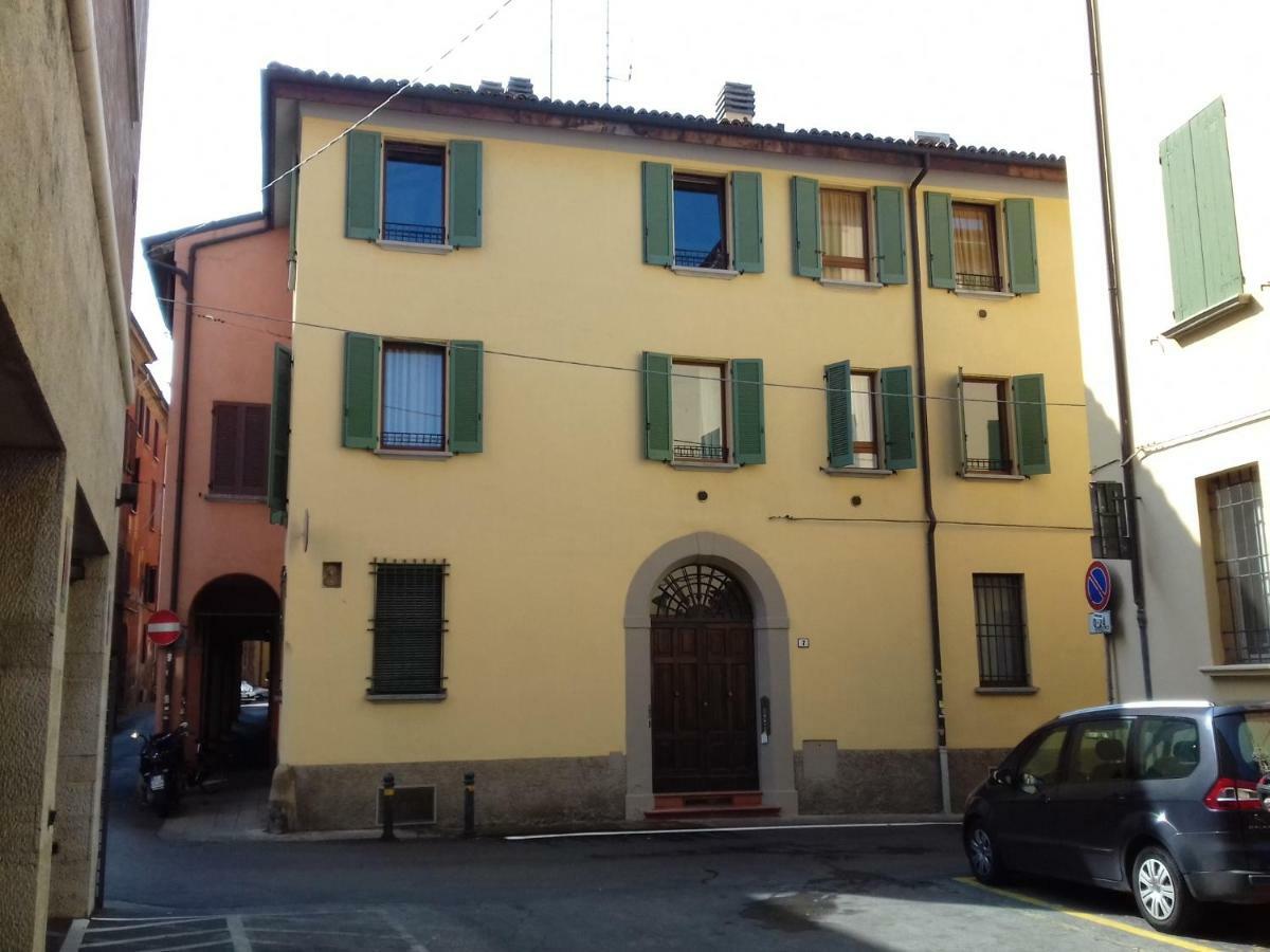 Griffoni 7 Bologna