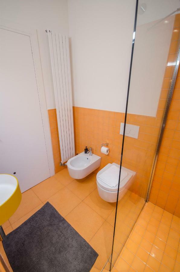 Luxury 65mq Under The Two Towers Apartment Bologna