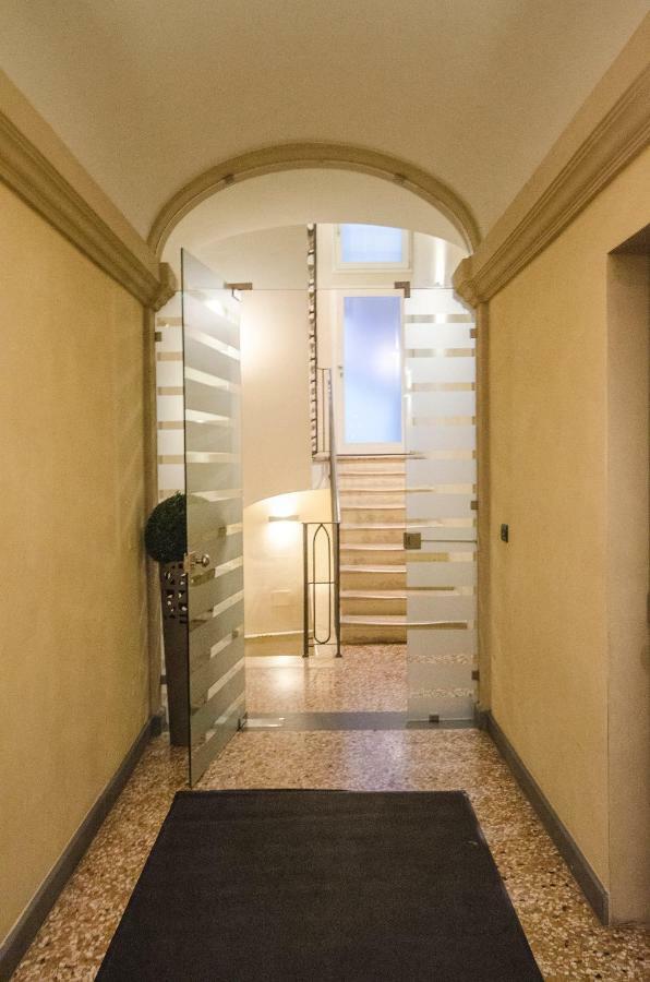 Azeglio Apartment, A Due Passi Da Piazza Maggiore *