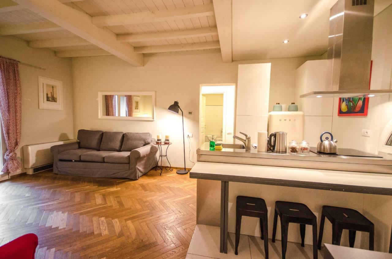 Azeglio Apartment, A Due Passi Da Piazza Maggiore Apartment *