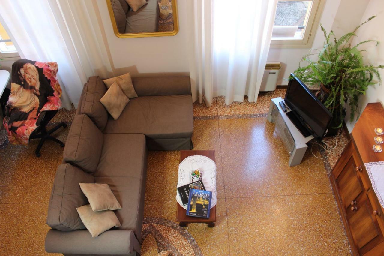 Palazzo Bernacchi Open Space Apartment Bologna