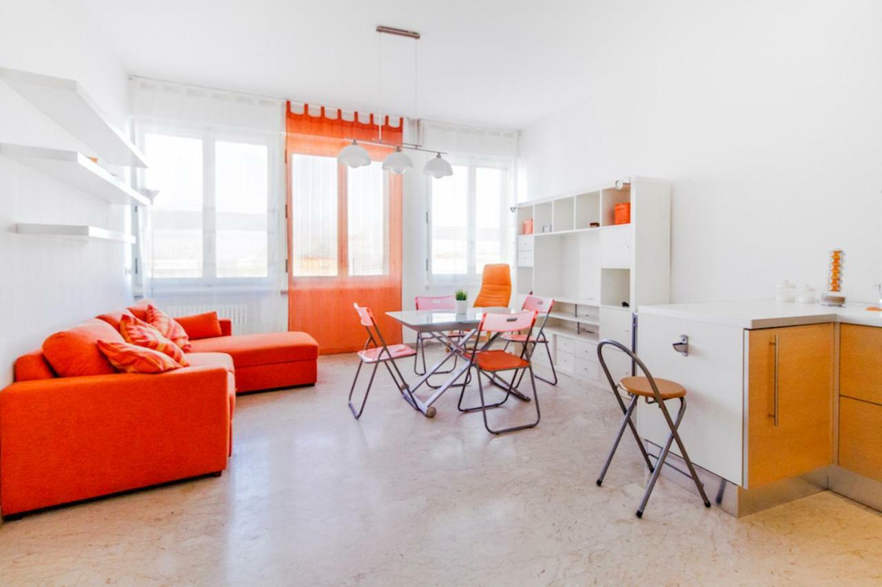Orange * Bologna