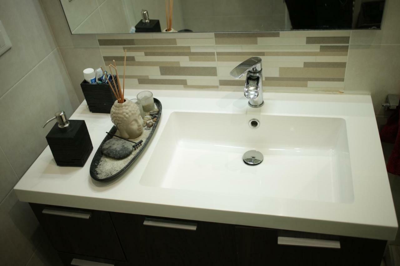 Brand New In Fiera Apartment *