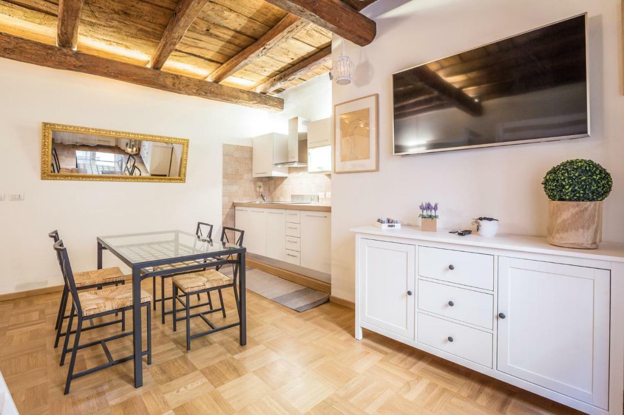 Apartamento Palazzo Bocchi - The Place Bolonha