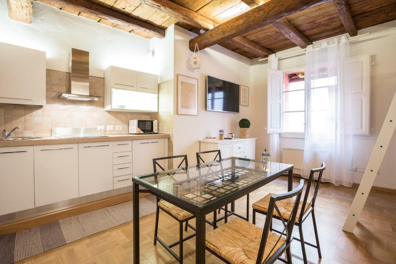 Palazzo Bocchi - The Place Apartamento