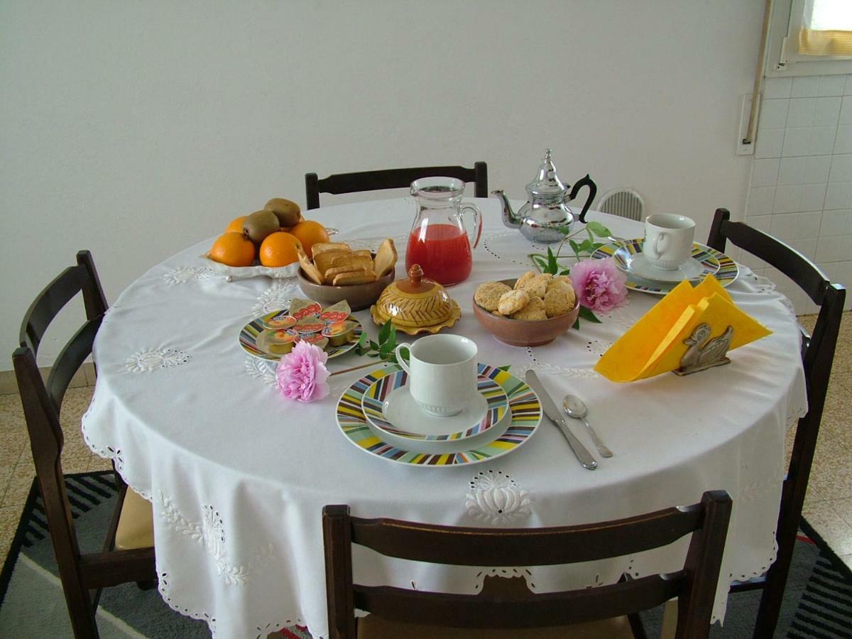 Acomodação com café da manhã  Carlotta *
