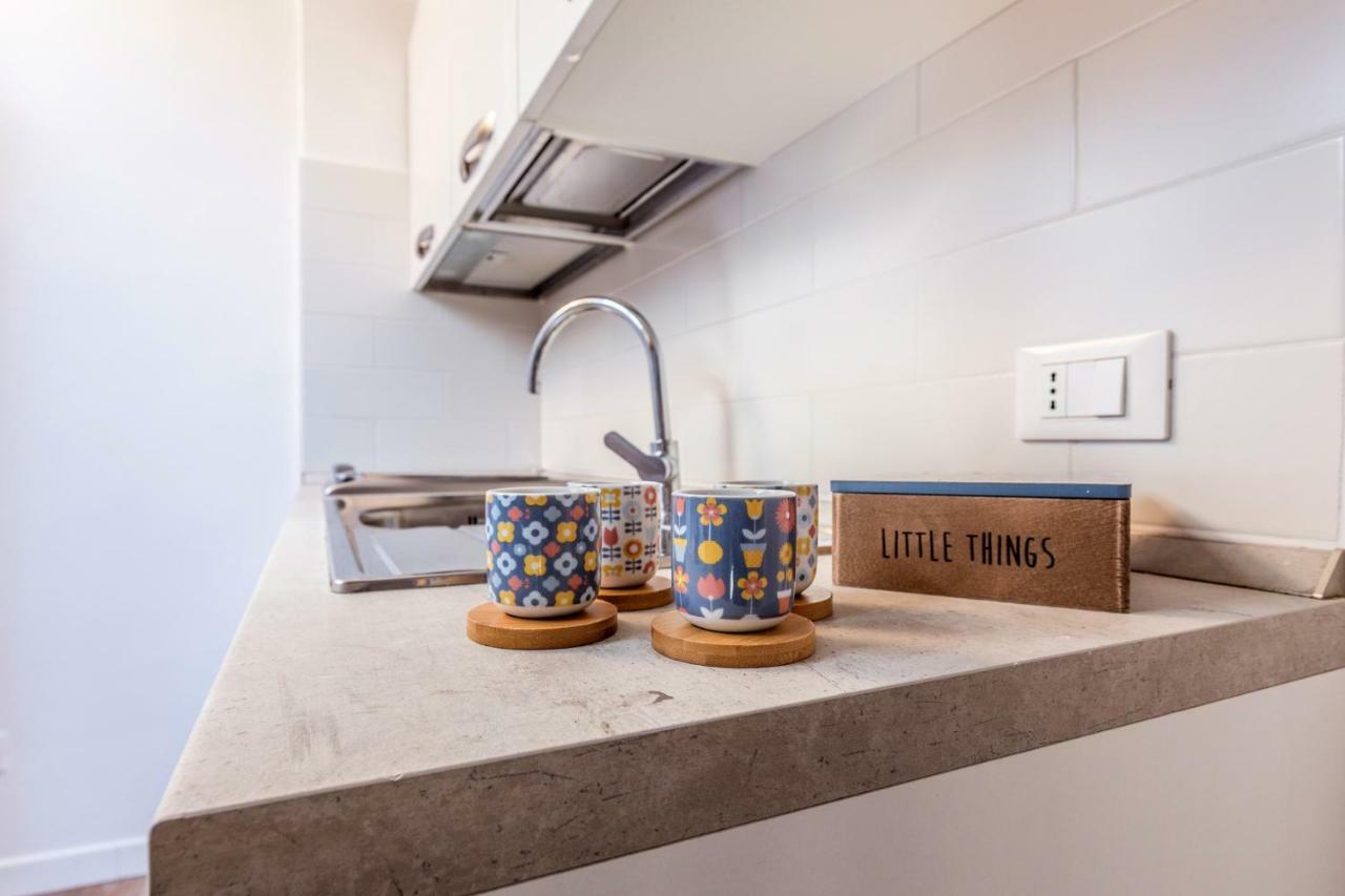 Pretty Oberdan - The Place Apartment