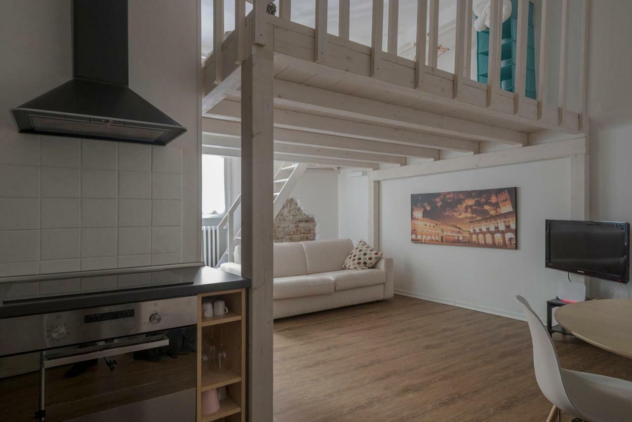 New Loft In The Heart Of 2 Bologna