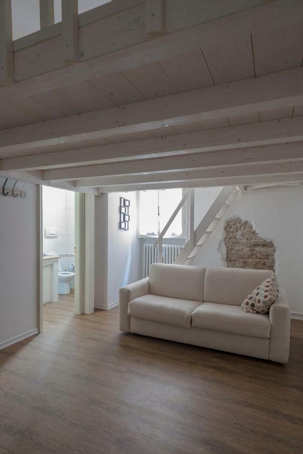 New Loft In The Heart Of 2 * Bologna
