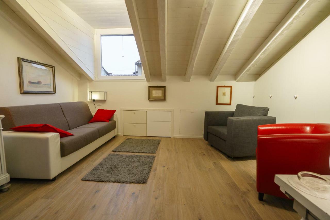 Apartment La 