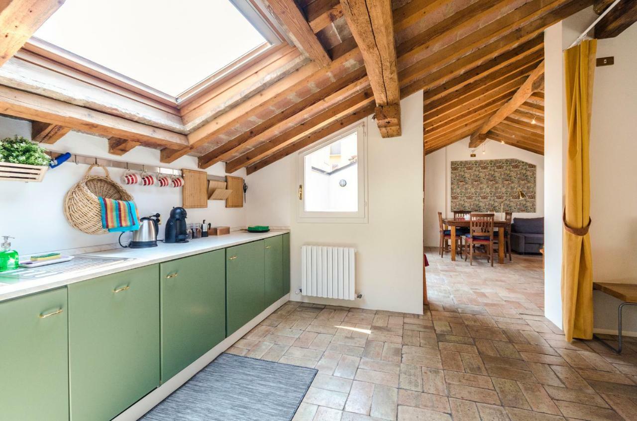 Altabella Panoramic Terrace Apartment Bologna