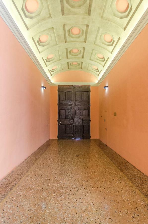 Bocchi Elegant Bologna