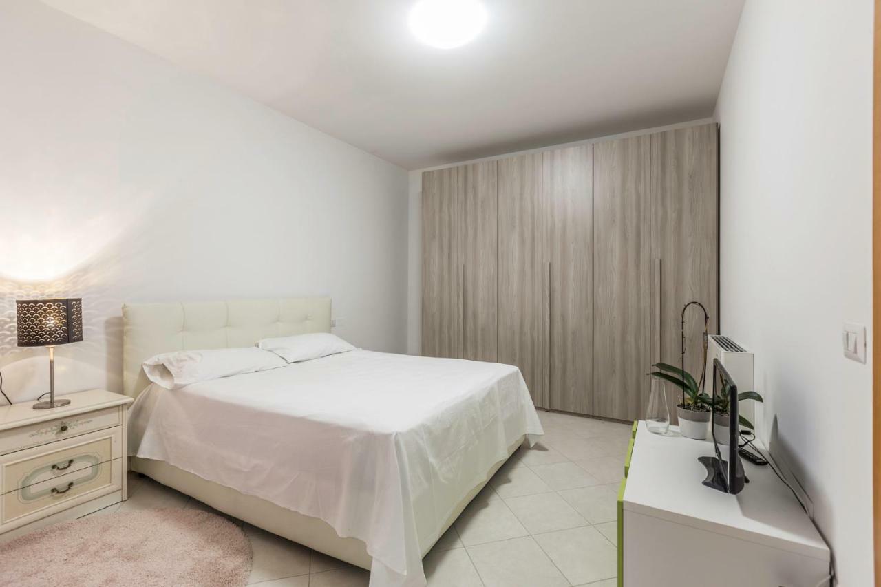 Apartment Freud 8, By Short Holidays