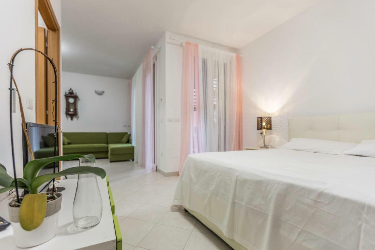 Freud 8, By Short Holidays Apartment