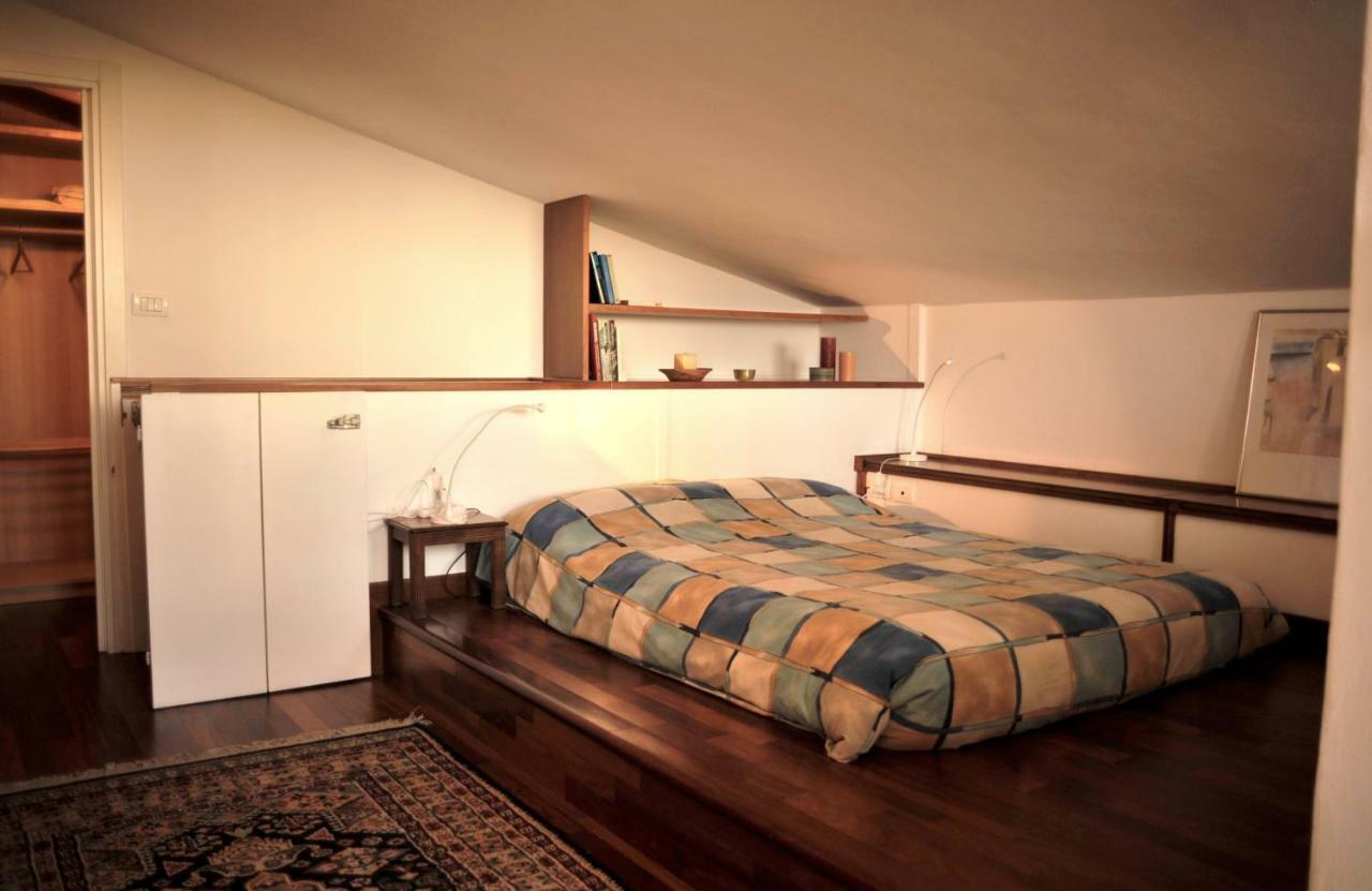 Bed & Breakfast Fiera - Mini Attico Bologna