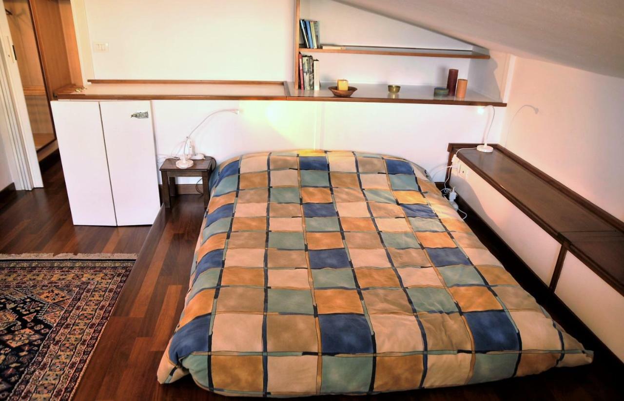Bed & Breakfast Fiera - Mini Attico Bologna