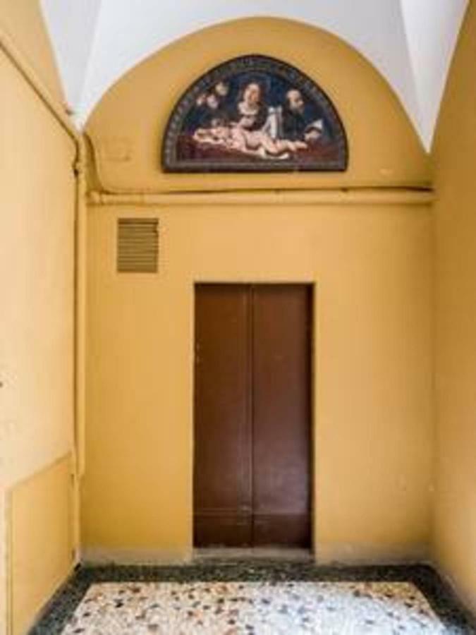 Whouse Porta Di Castello * Bologna