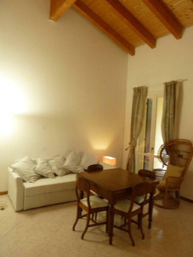 Apartment La Stanza Sui Cedri - Smart Working - Airport - Private Parking - Ducati - Philip Morris