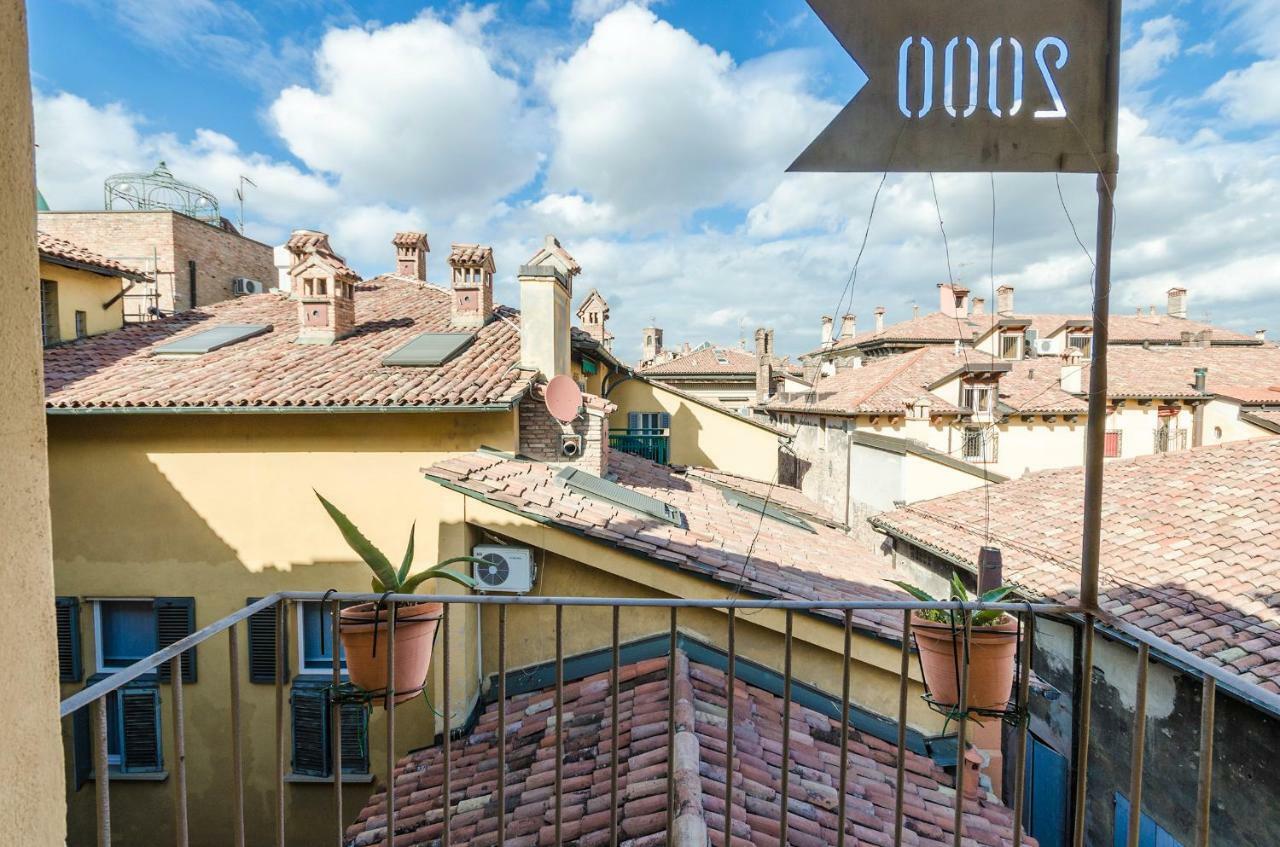 Lupari Apartment, Palazzo Storico Sotto Le Due Torri Apartment