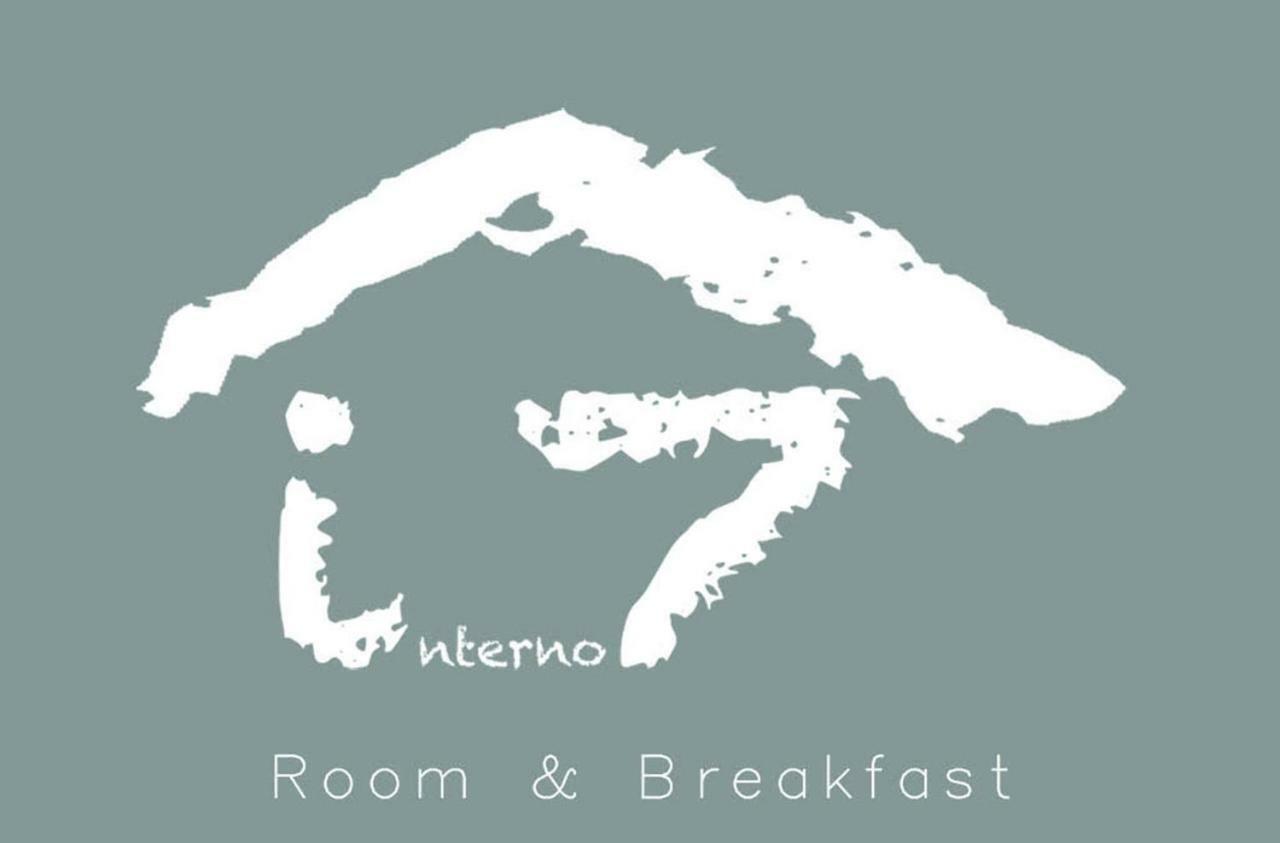 Interno 7 - Da Vale