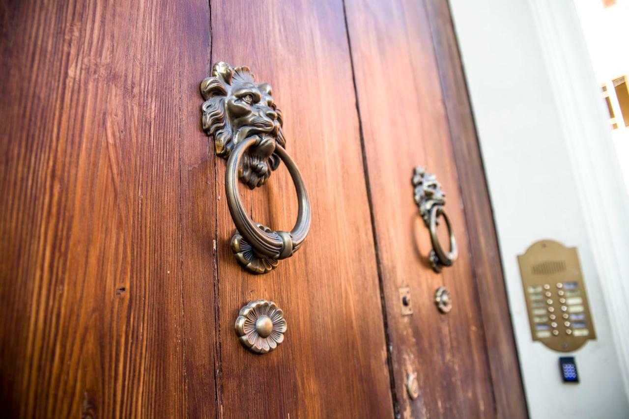 Attico Di Via D'azeglio Bed & Breakfast