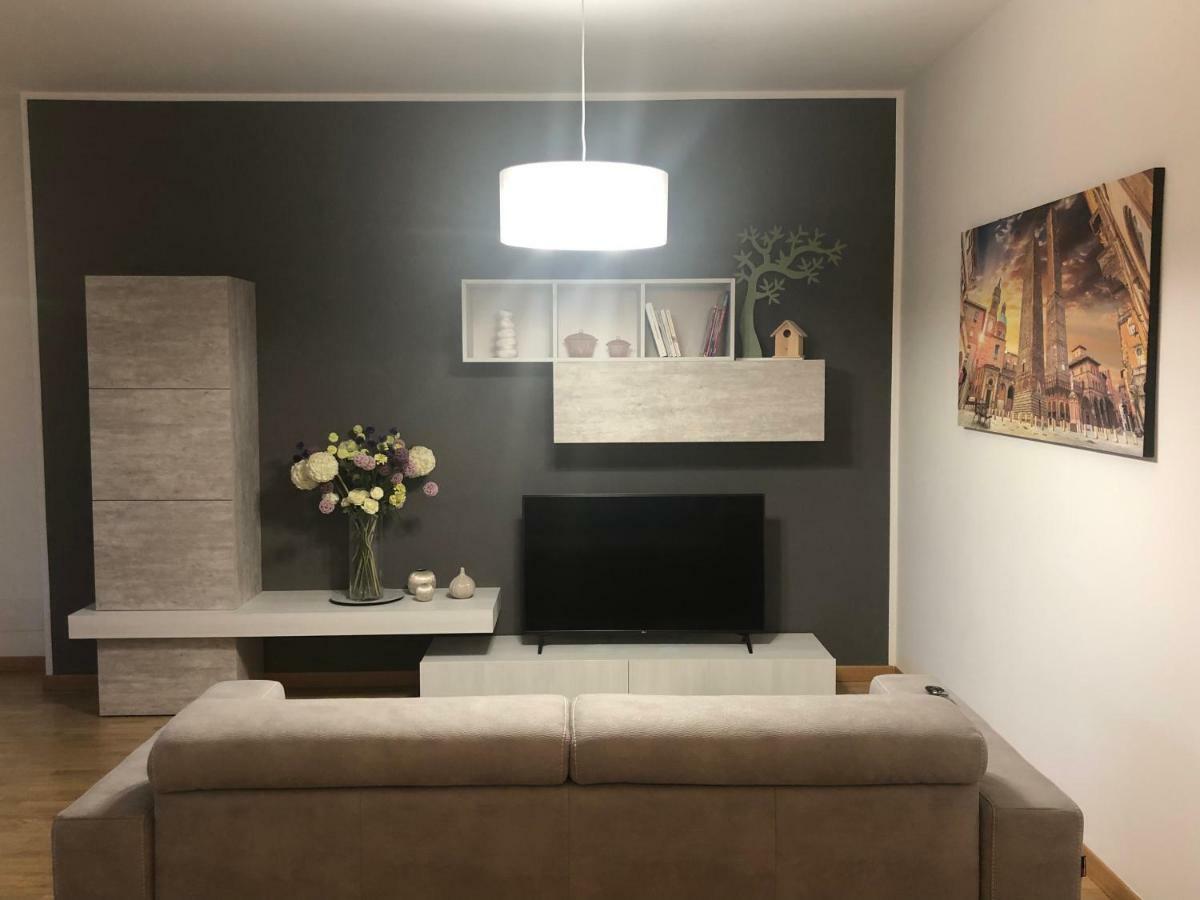 Bed & Breakfast Apt. Acacia - Zona Ospedale Sant'orsola E Fiera Bologna