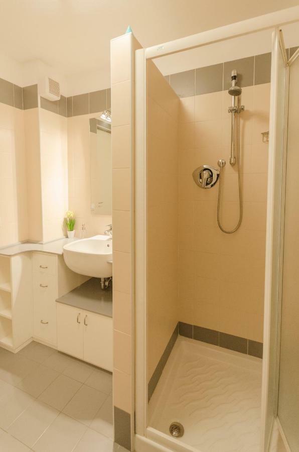 Emilio Apartment *