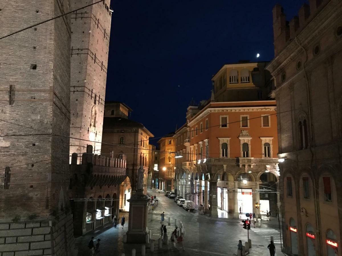 The Pianist S House In The Heart Of * Bologna