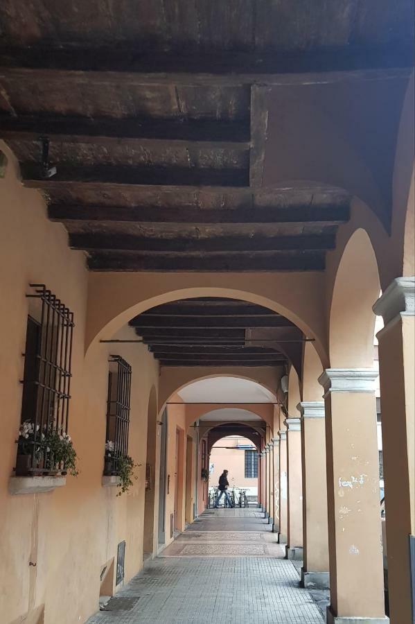Stella Del Mar S.stefano 2* Bologna