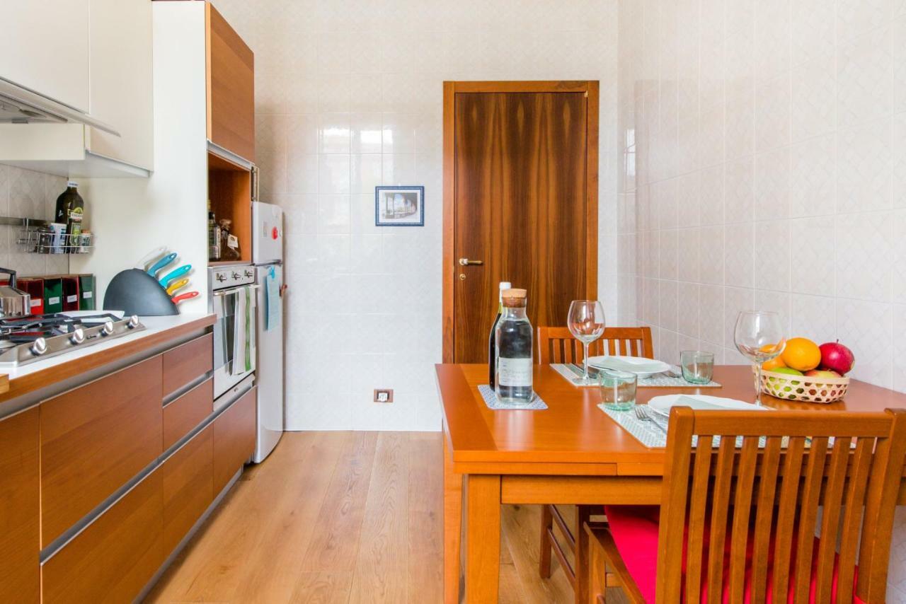 Apartment Chez Fratellini, Deluxe Flat With Garden & Parking Bologna