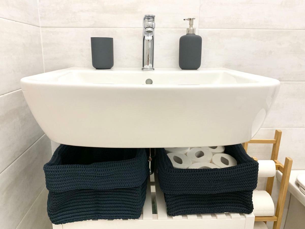 Apartment Blue Loft - Central Open Space & Private Parking Bologna