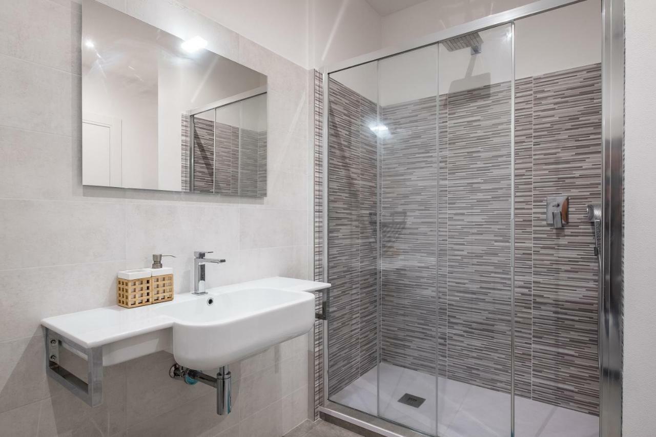 Apartment - Fiera 2 - Self Checkin H24 *