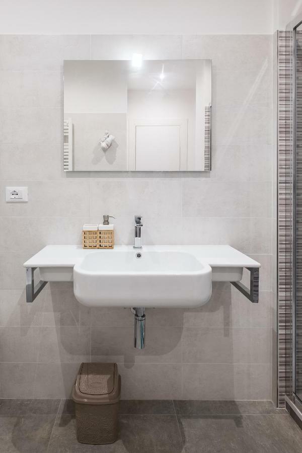- Fiera 2 - Self Checkin H24 Apartment *