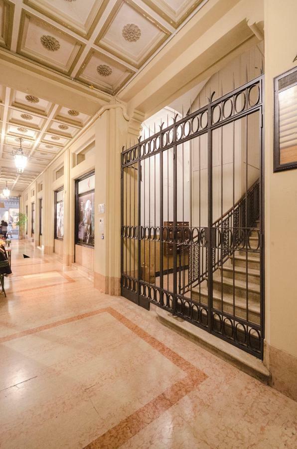 Apartment Colonna Bologna, Under The Two Towers *