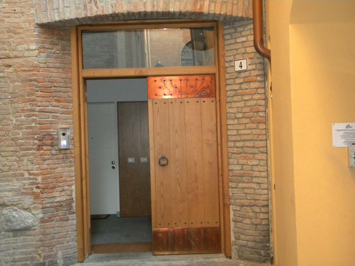 Apartment House Tubertini *