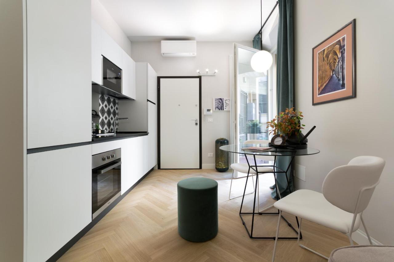 Sphera Bologna, Design Under The Two Towers Apartment