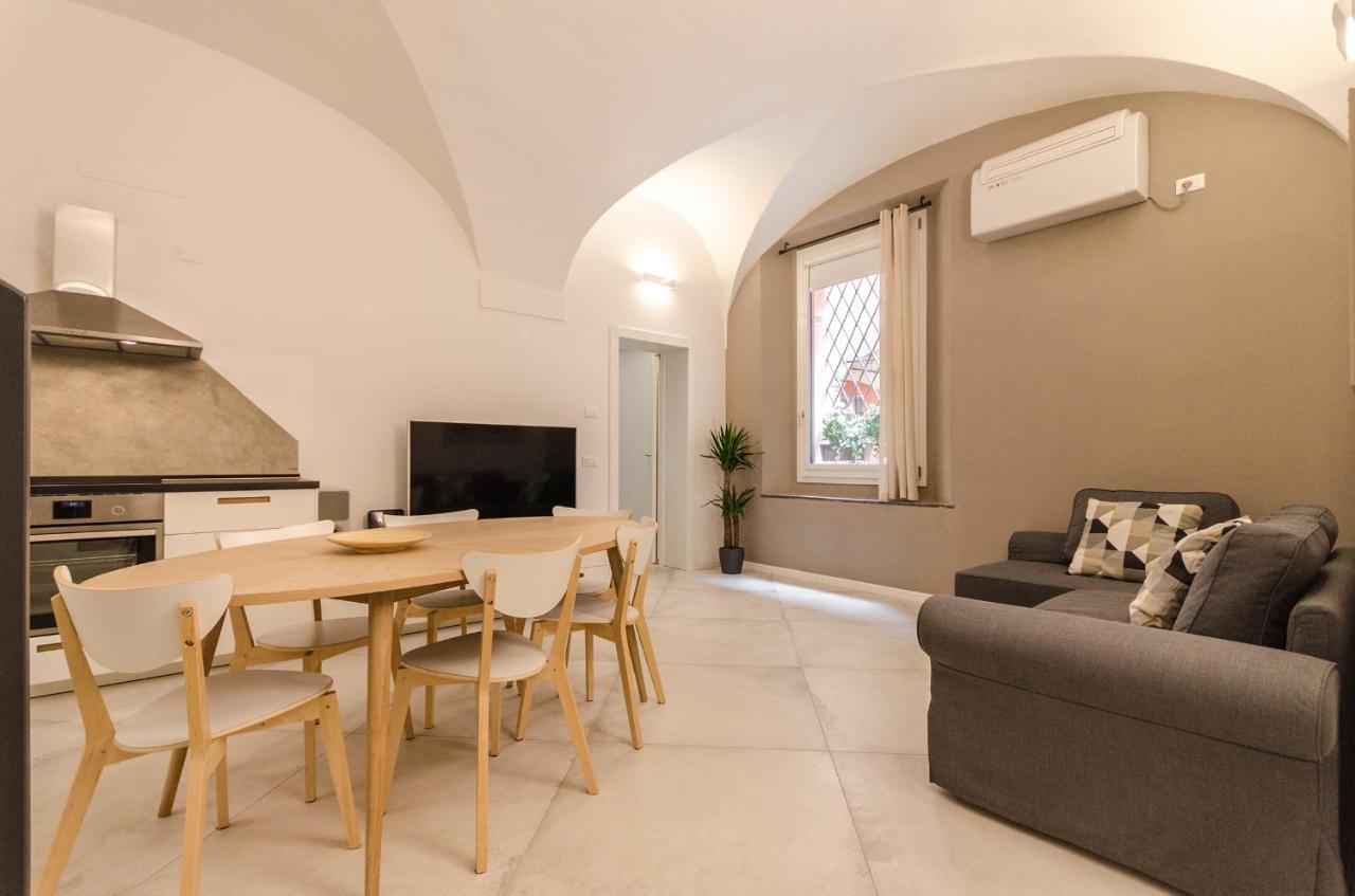 Cartoleria Suite: Spazioso, Moderno E Apartment Bologna