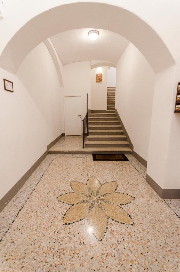 Cartoleria Suite: Spazioso, Moderno E Apartment Bologna