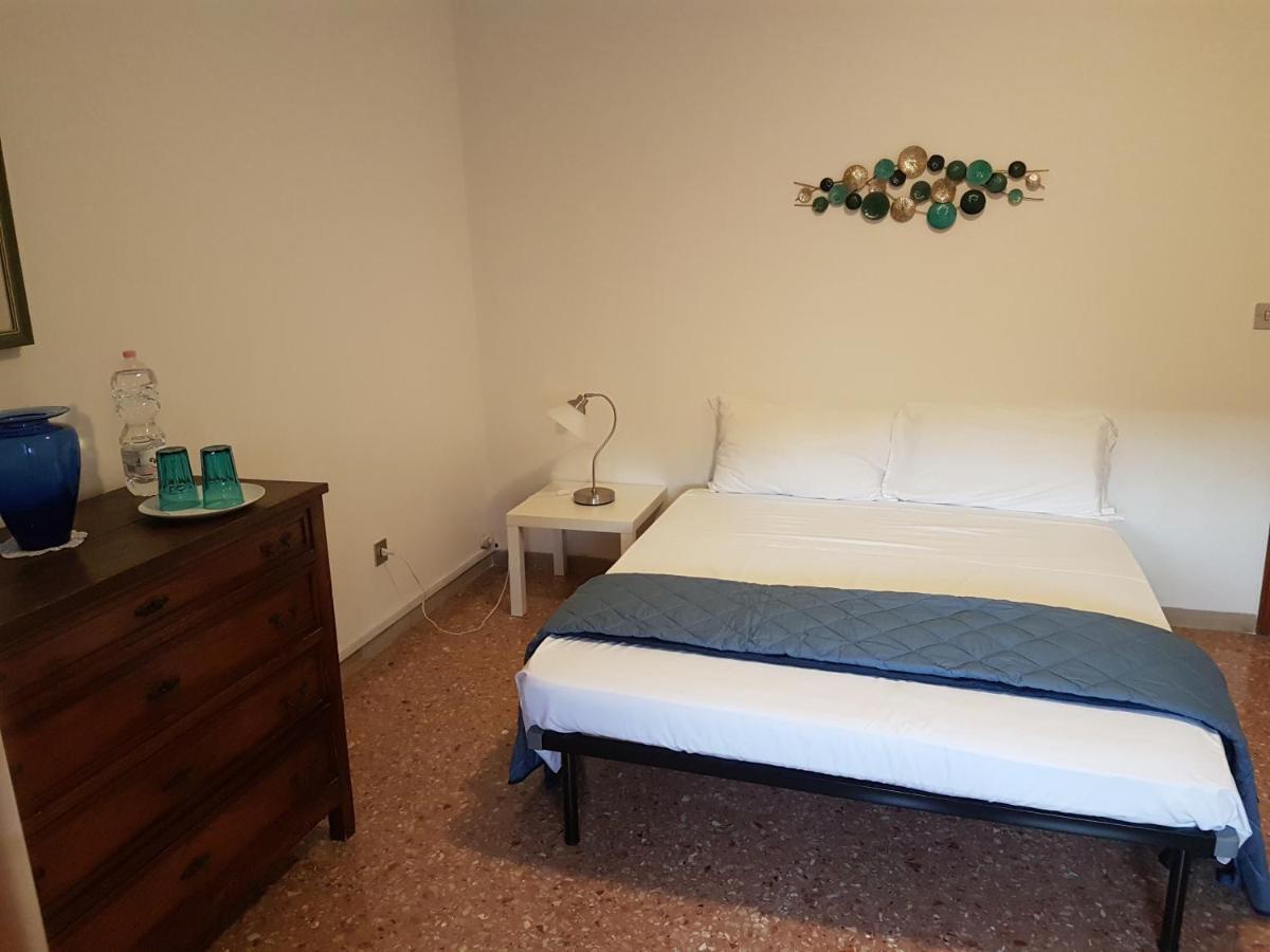 L.t. Schneider Bed & Breakfast Bologna