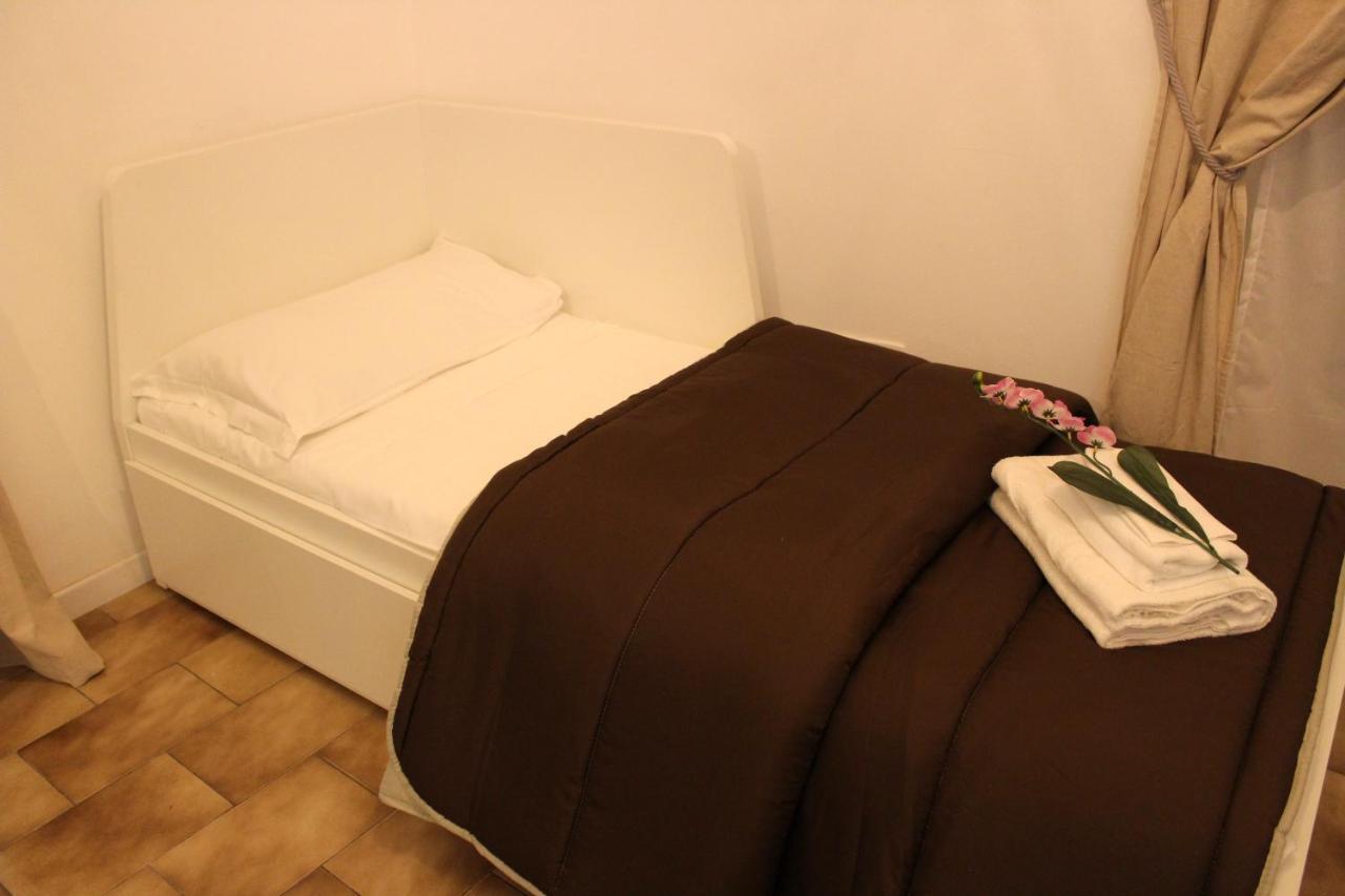 - Indipendenza 36 Apartment