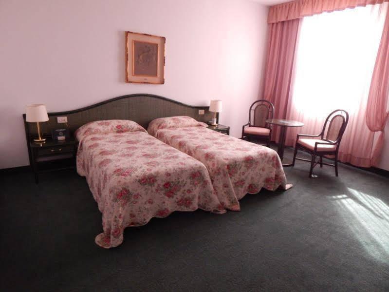 Park Motel 4*