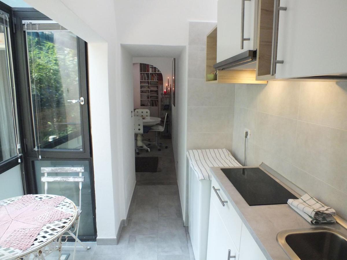 Appartement Loft Garden In Bologna's Heart Ospedale Rizzoli