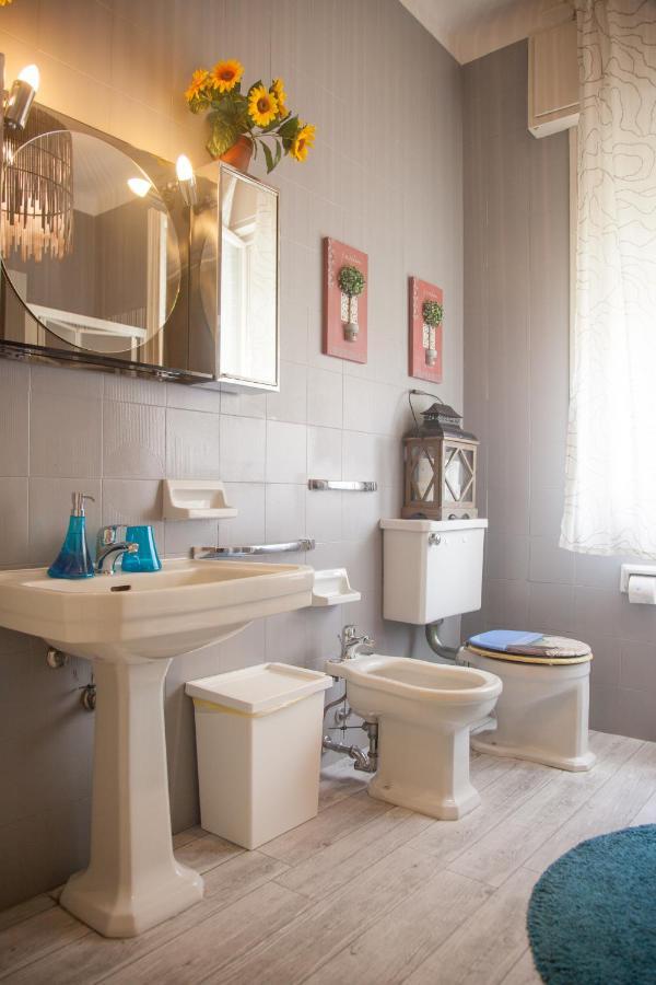 Central Avenue Bed & Breakfast Bologna