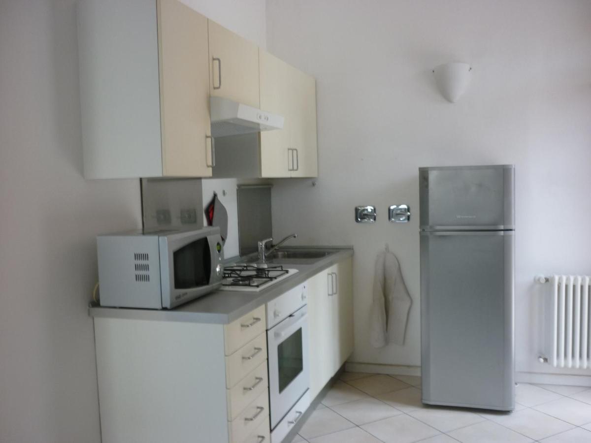 Serlio 24 2 Apartment Bologna