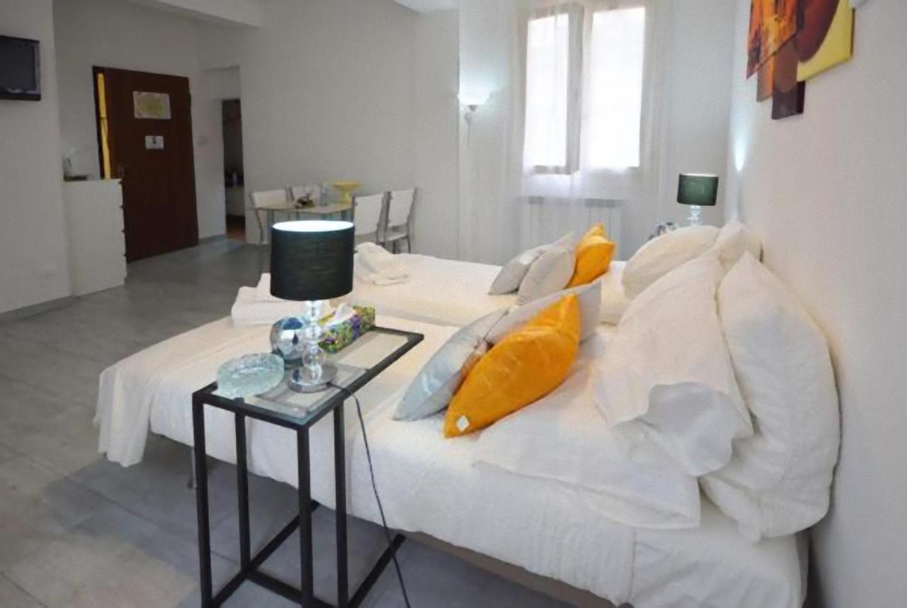 3-tourist House Bologna-mansarda - Self Check-in Apartment *