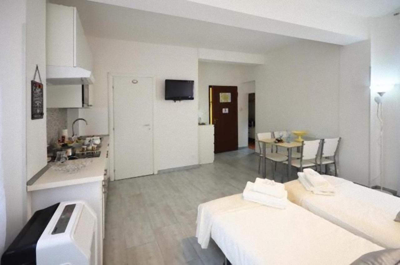 3-tourist House Bologna-mansarda - Self Check-in Apartment *
