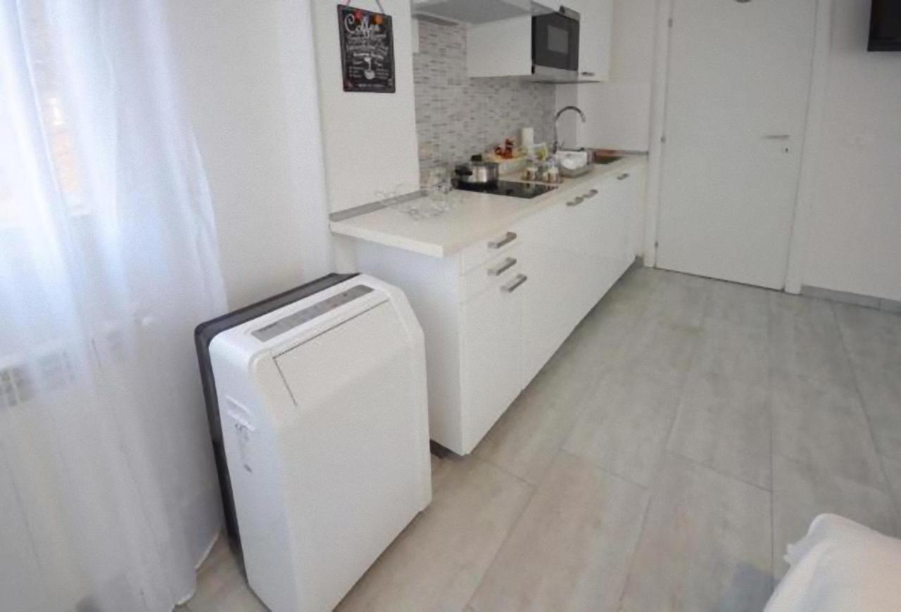 3-tourist House Bologna-mansarda - Self Check-in Apartment *
