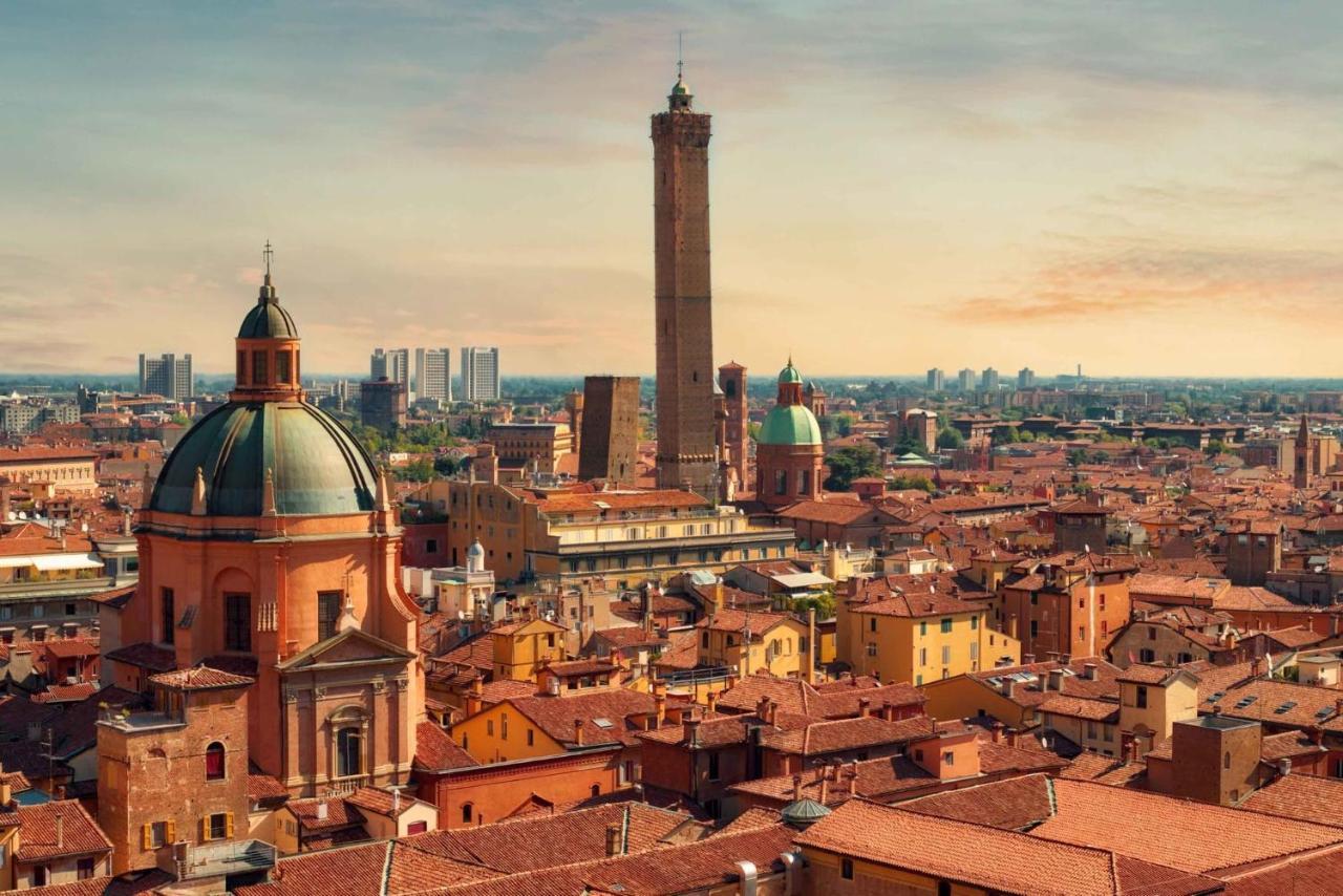 Marconi Dreams Bologna